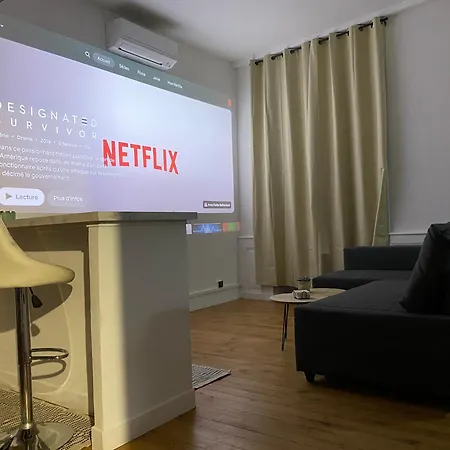 Cinema Et Jeux De Societe, Calme Apartment *
